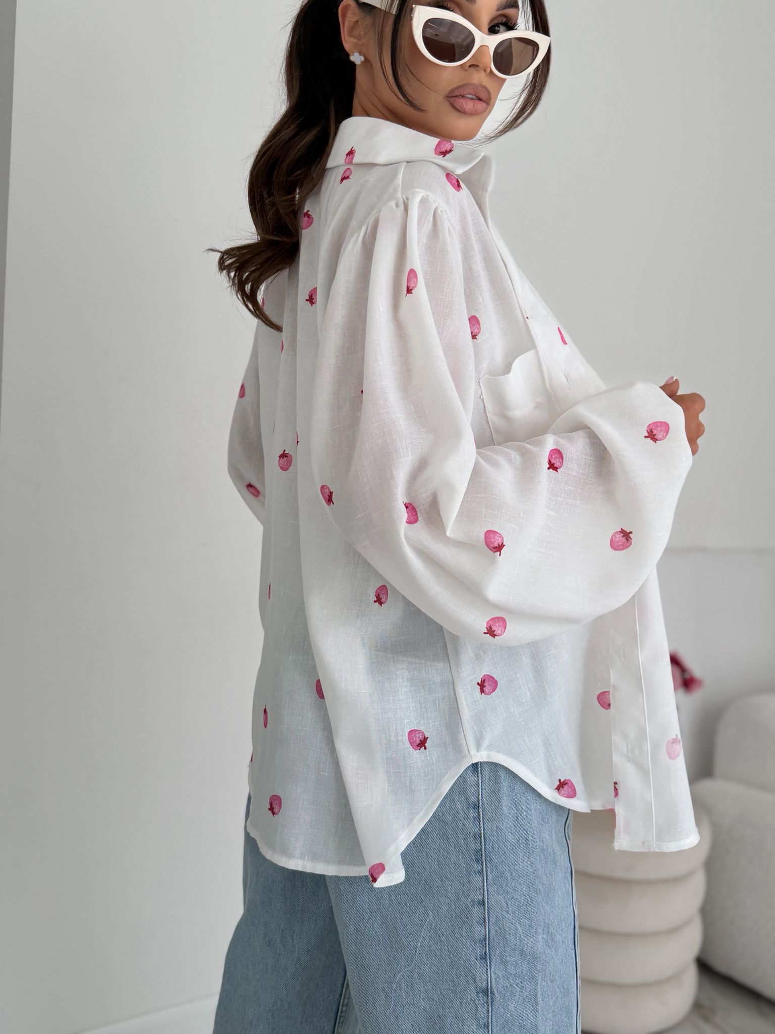 Koszula MEMPHIS strawberries biała