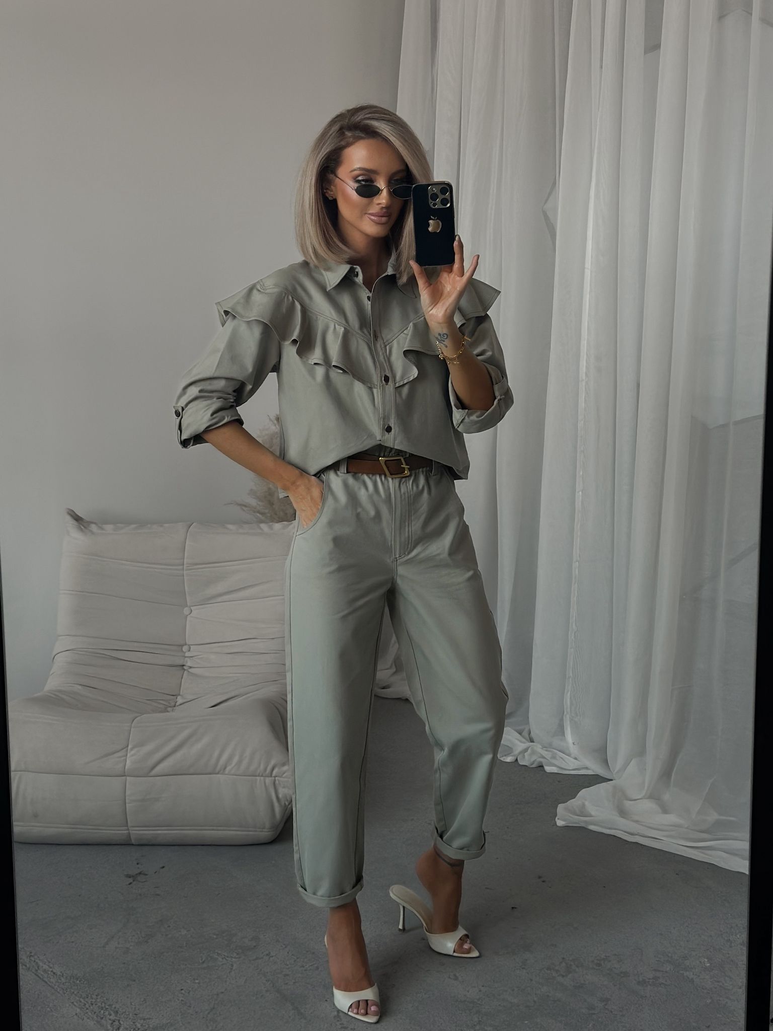 Spodnie jeansowe CHILLIN khaki