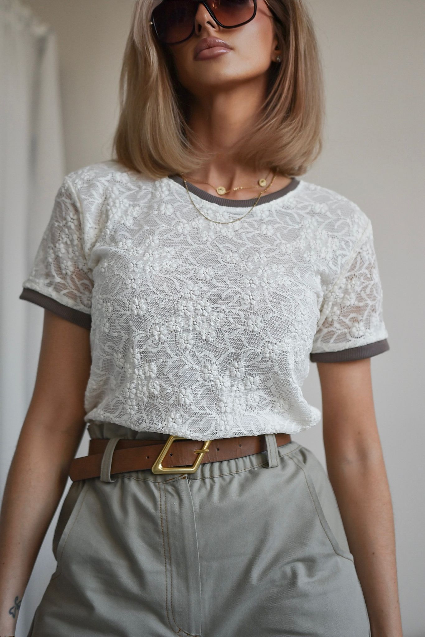 T-shirt LACE śmietankowy