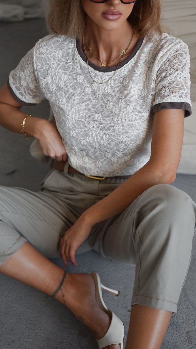 T-shirt LACE śmietankowy