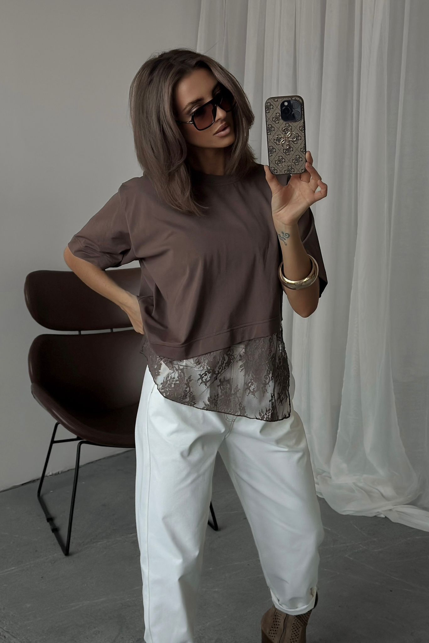 T-shirt z koronką DANNA brązowy