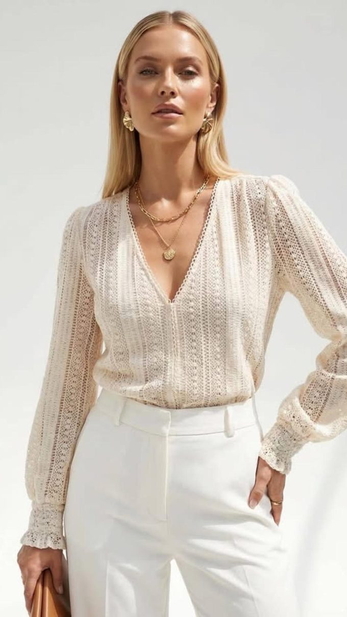 Bluzka LUNA śmietankowa koronka