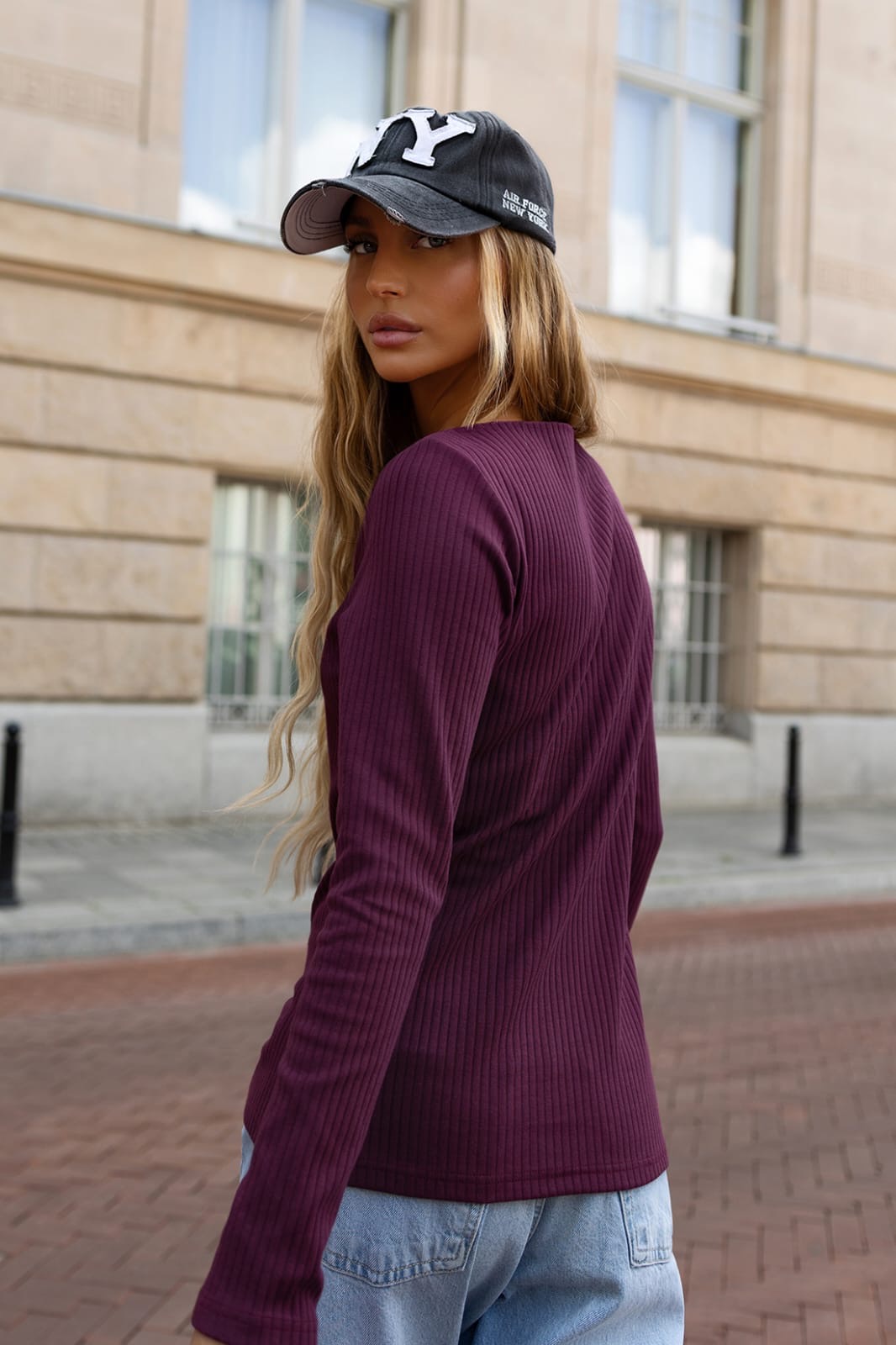 Bluzka longsleeve BEA bordowa
