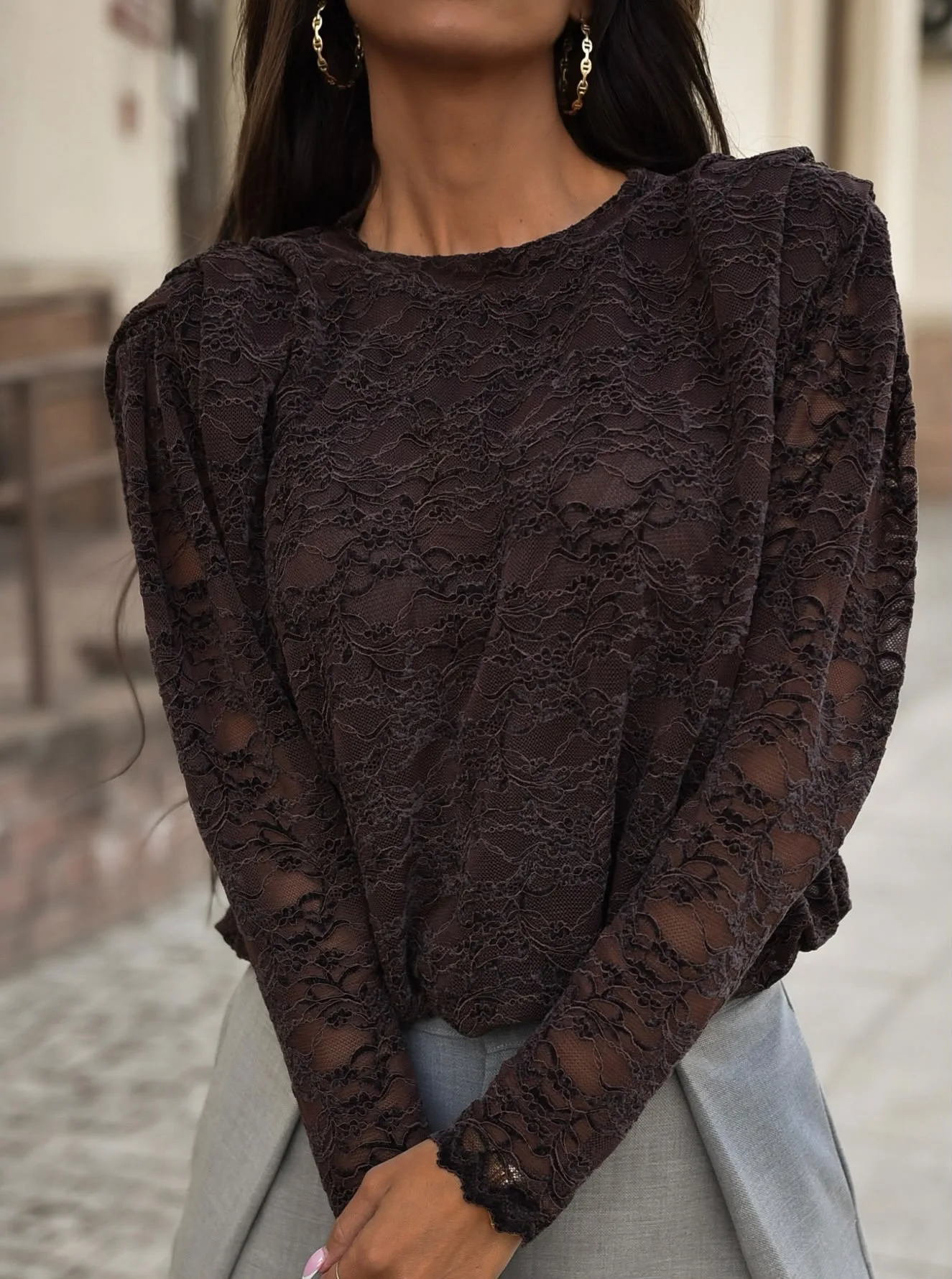 Bluzka LACE brązowa